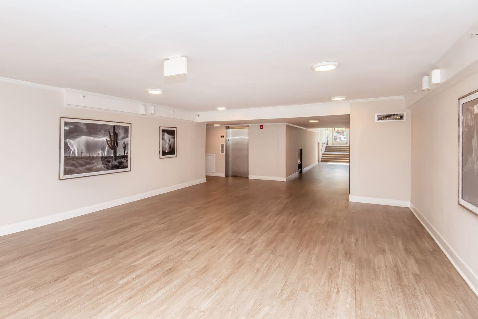 Tucson Apartment: 2475 North Haskell Drive