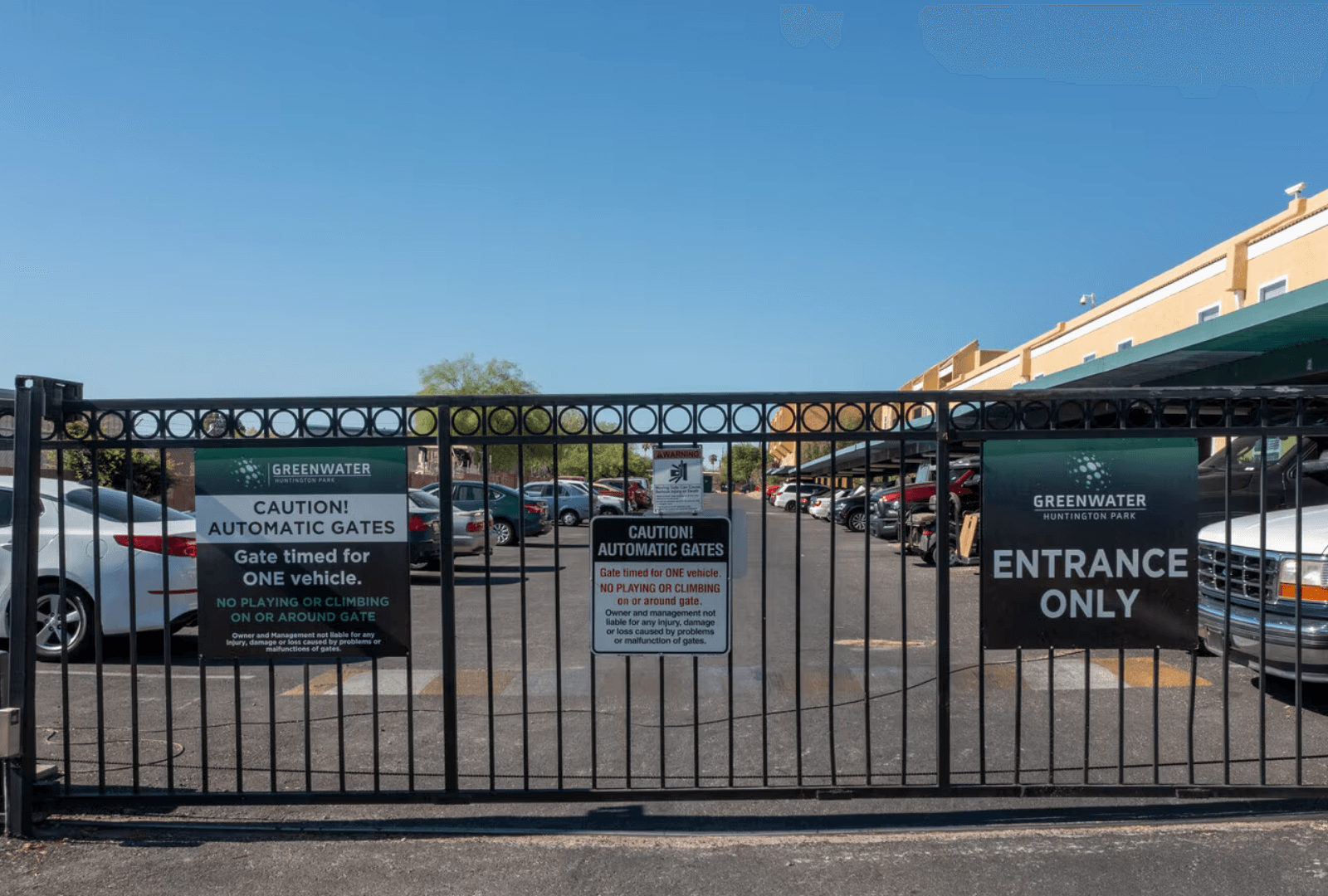 Tucson Apartment: 8550 East Speedway Blvd