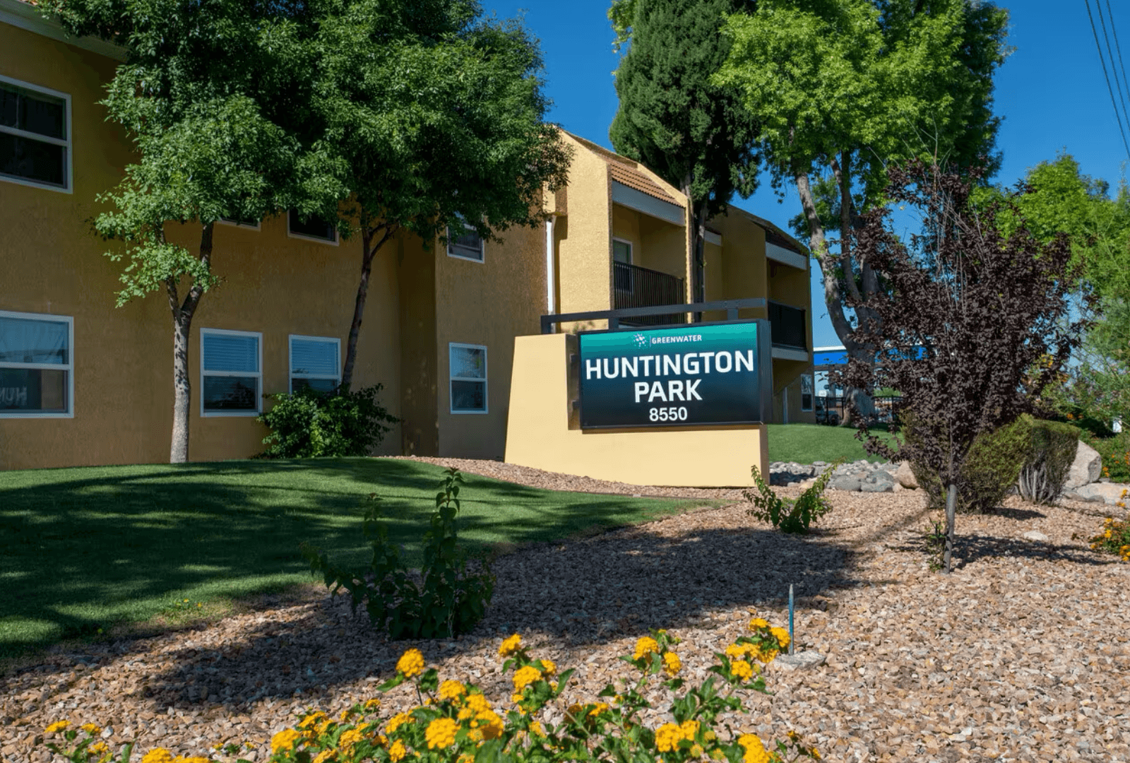 Tucson Apartment: 8550 East Speedway Blvd