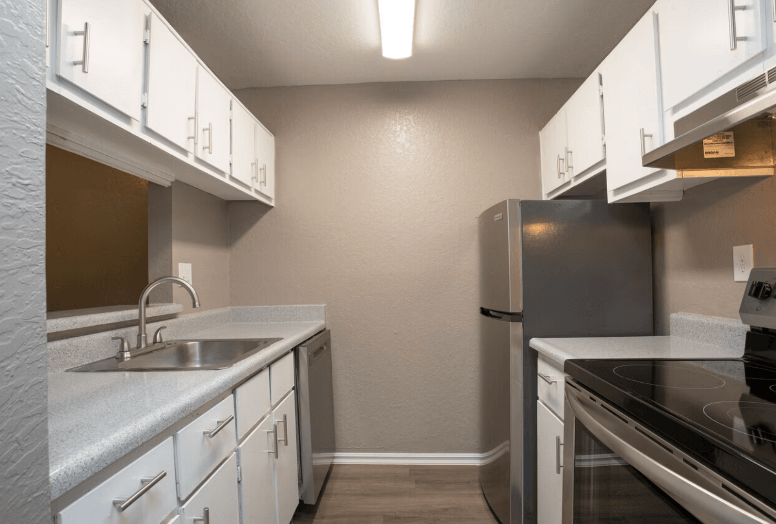 Tucson Apartment: 8550 East Speedway Blvd