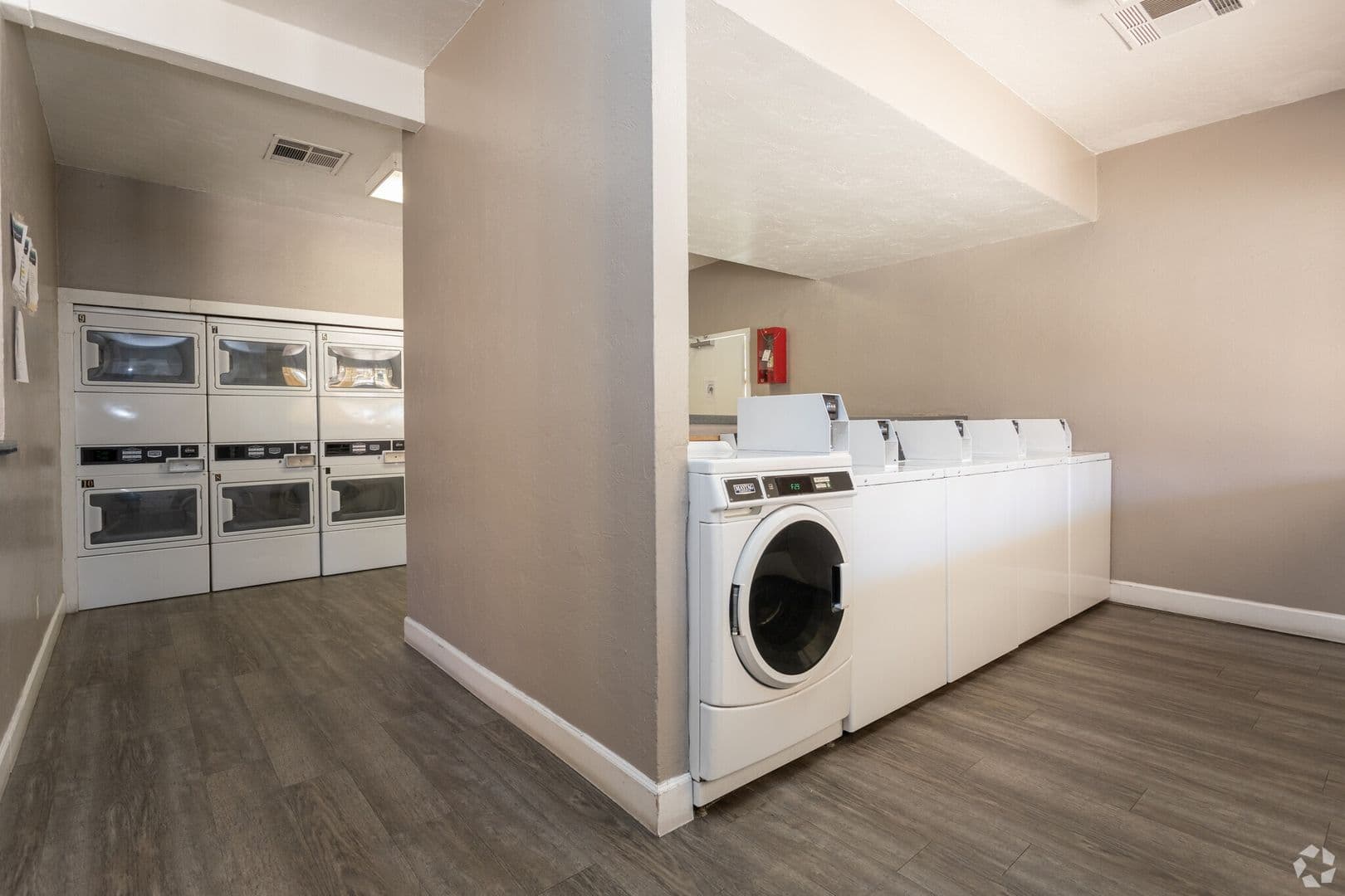 Tucson Apartment: 1881 East Irvington Road
