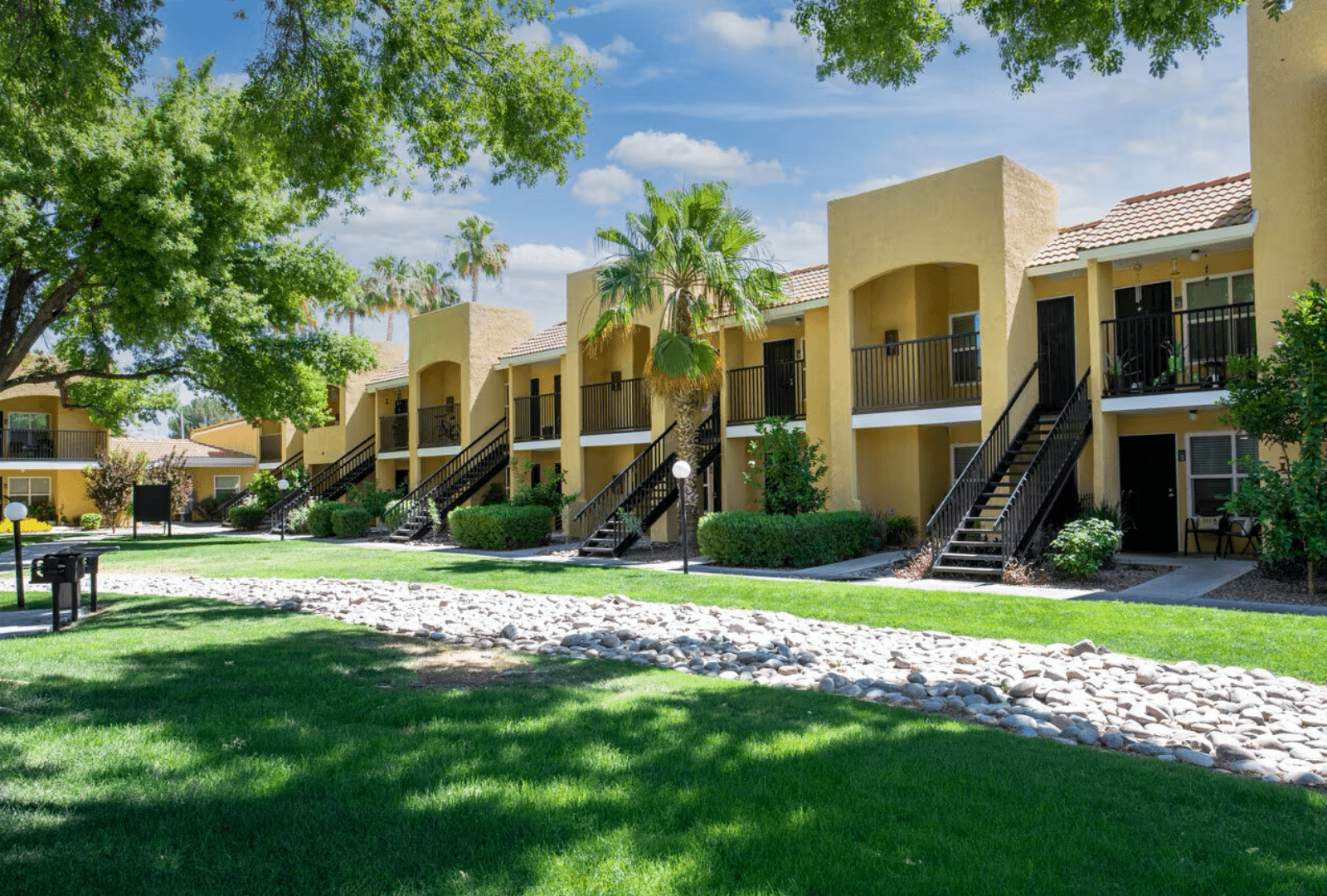 Tucson Apartment: 8550 East Speedway Blvd