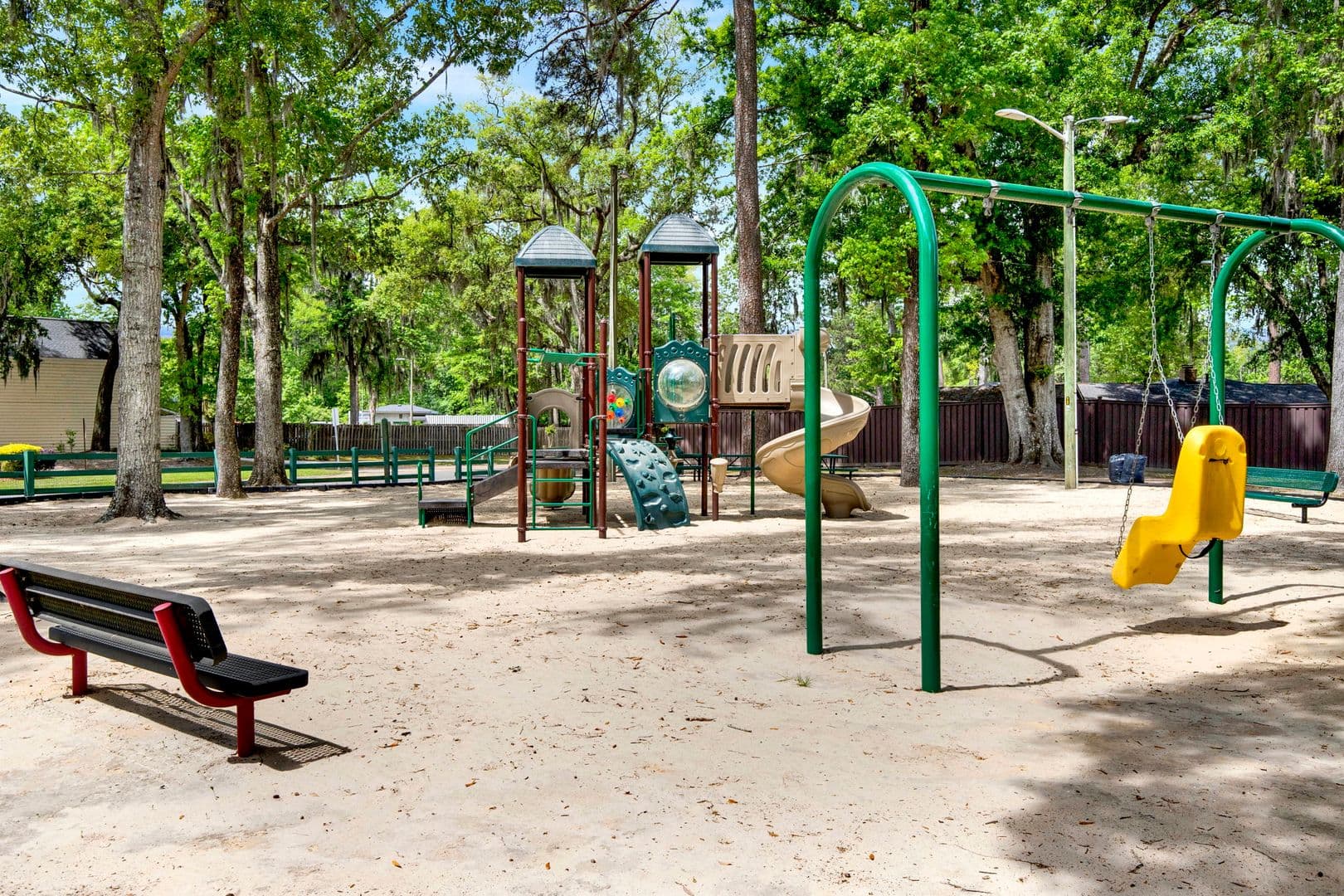 Savannah House: 31 Beaver Run Dr