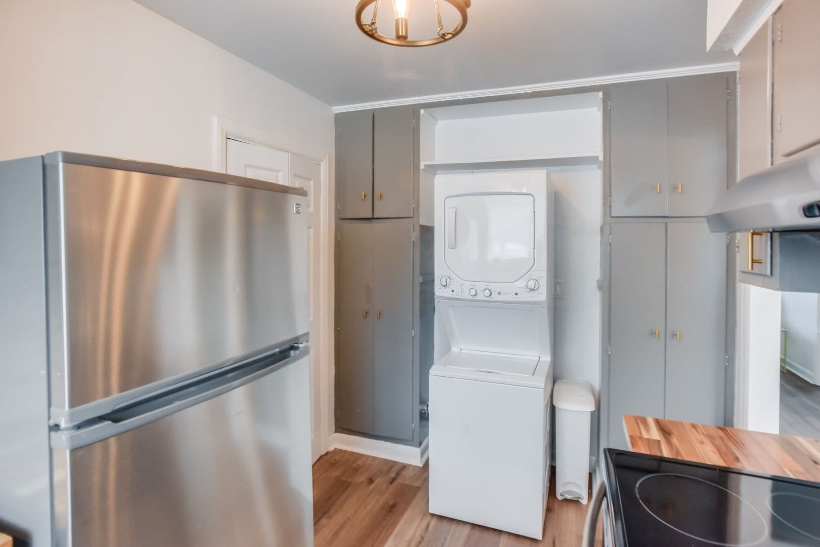 Savannah Apartment: 23 Berkley Pl - 23 Berkley Unit 2
