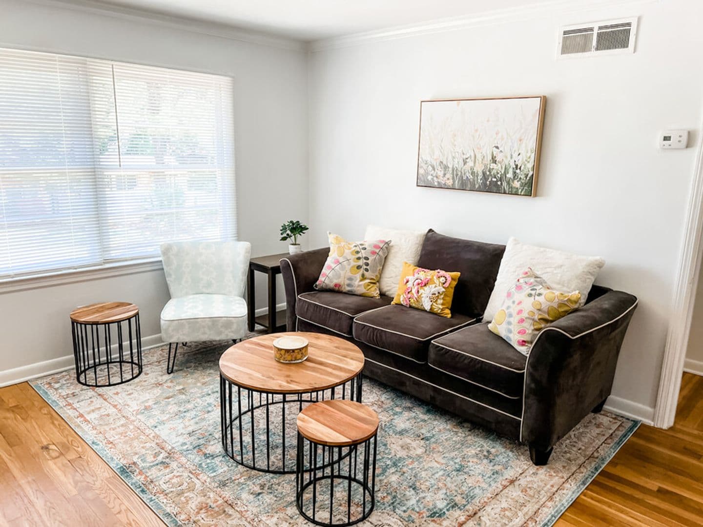 Savannah Apartment: 23 Berkley Pl - 23 Berkley Unit 4