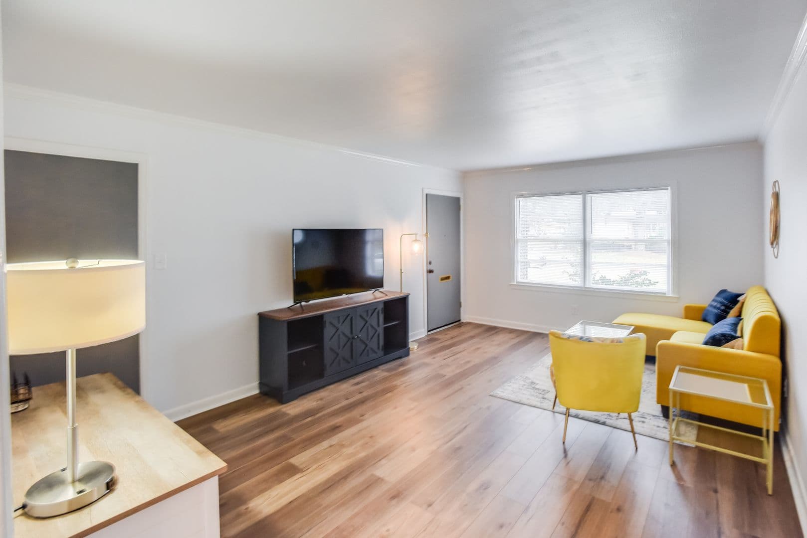 Savannah Apartment: 23 Berkley Pl - 23 Berkley Unit 2