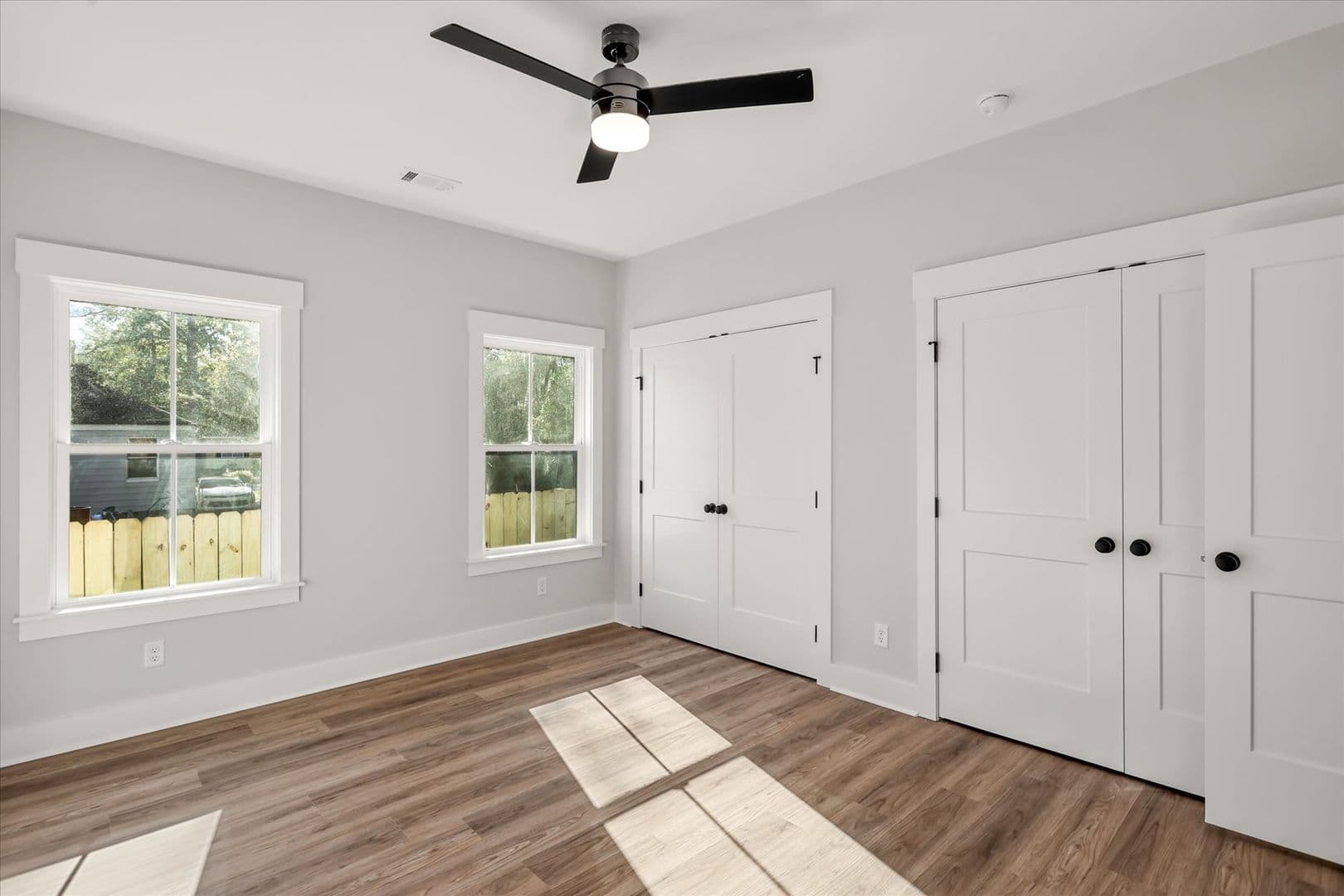 Savannah House: 5404 Mildred St