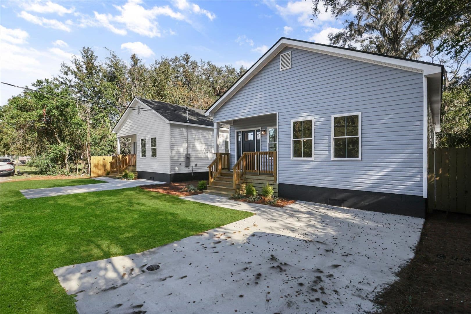 Savannah House: 5404 Mildred St
