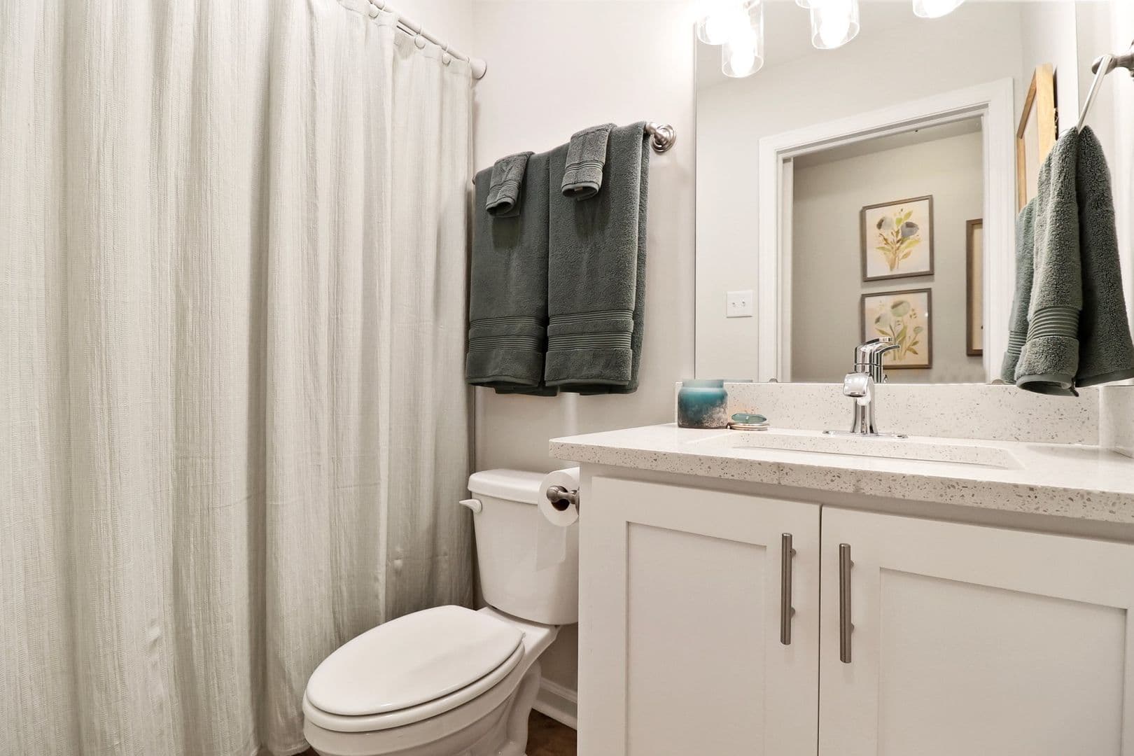 Savannah Apartment: 11924 Idlewood Dr