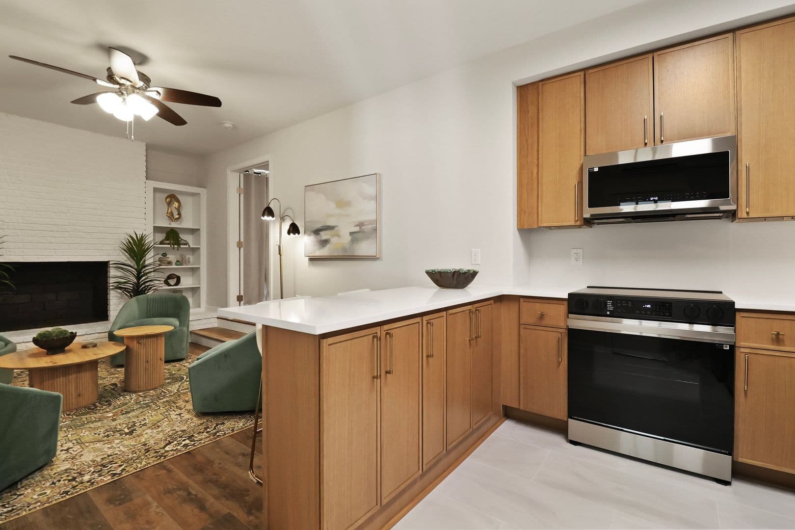 Savannah Apartment: 11924 Idlewood Dr