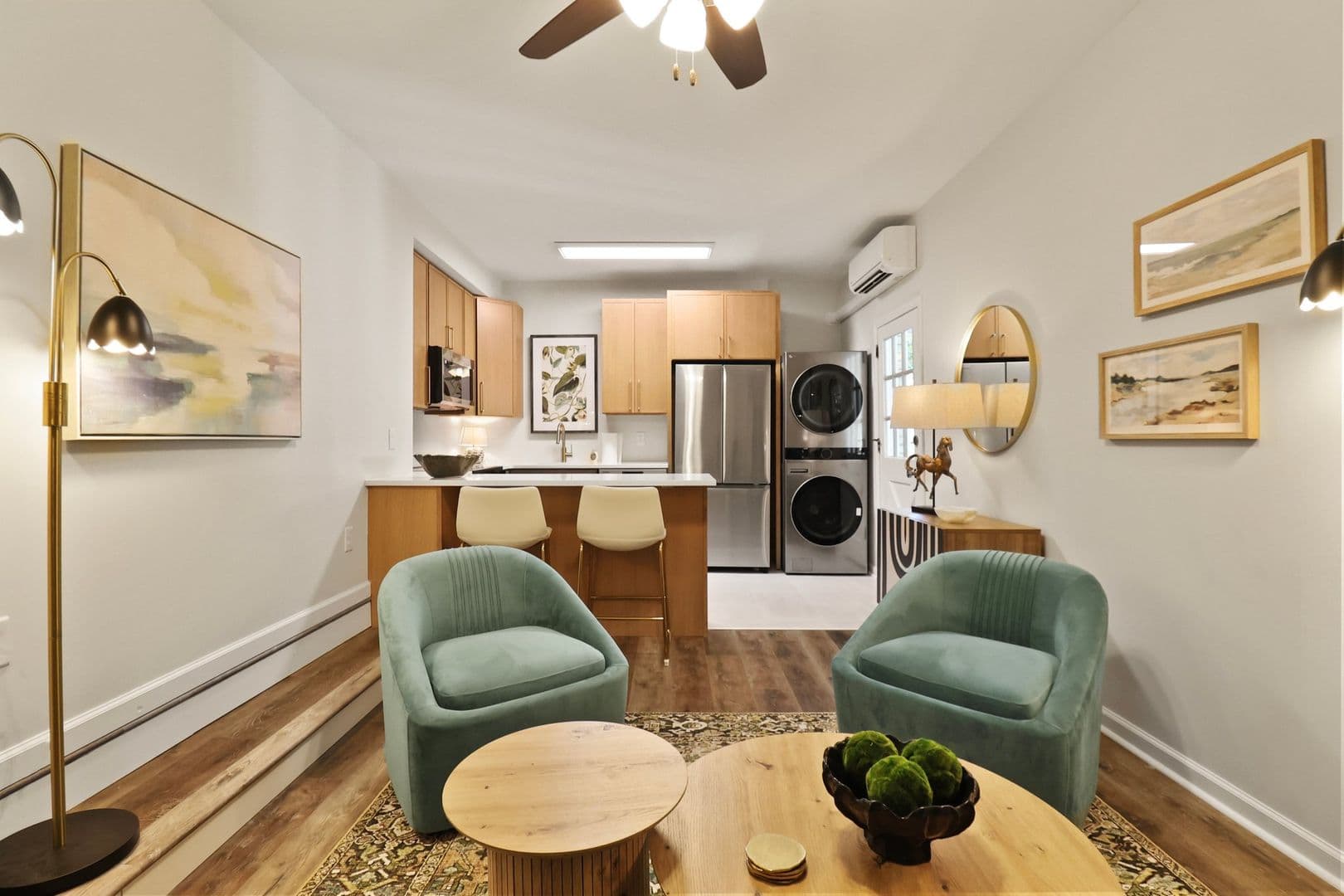 Savannah Apartment: 11924 Idlewood Dr