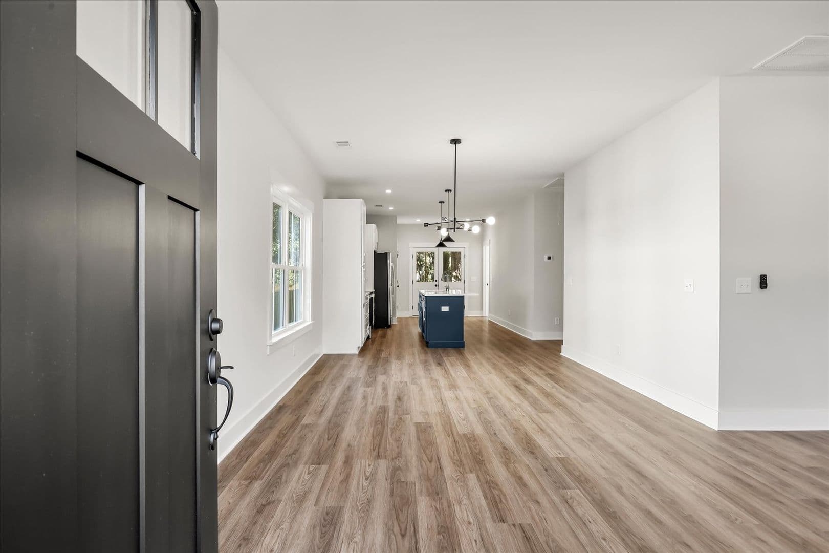 Savannah House: 5404 Mildred St