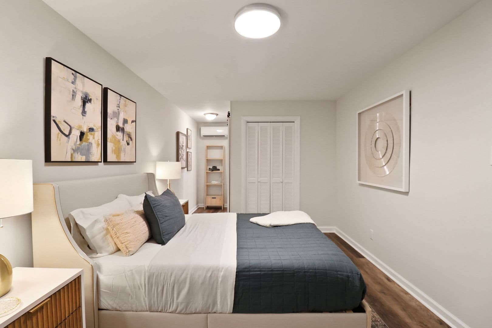 Savannah Apartment: 11924 Idlewood Dr