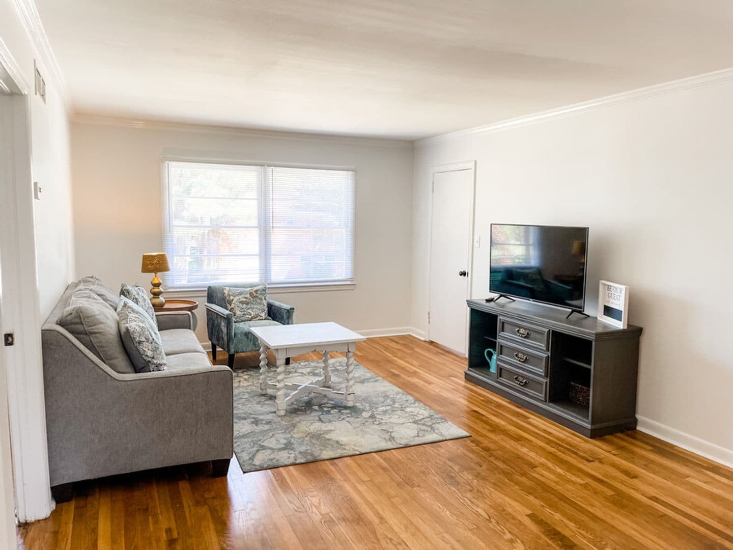 Savannah Apartment: 23 Berkley Pl - 23 Berkley Unit 3