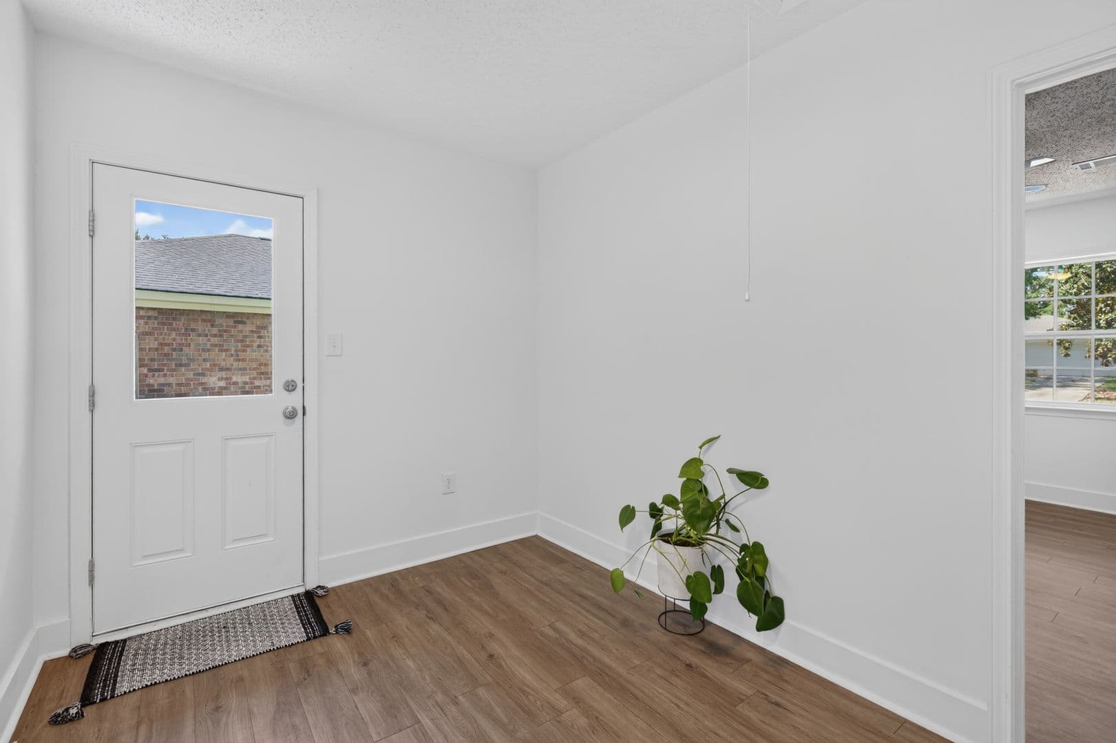 Savannah House: 31 Beaver Run Dr