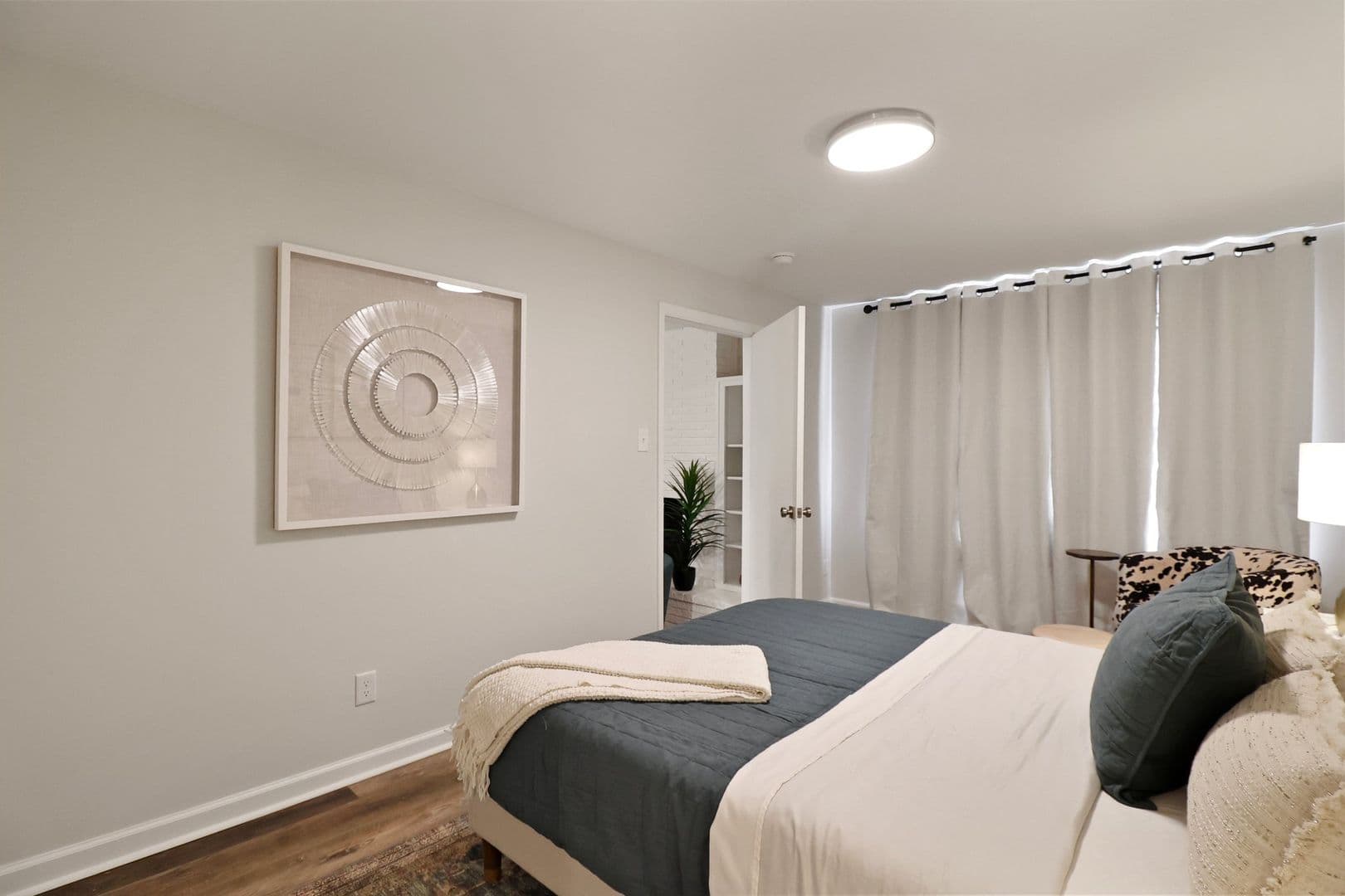 Savannah Apartment: 11924 Idlewood Dr