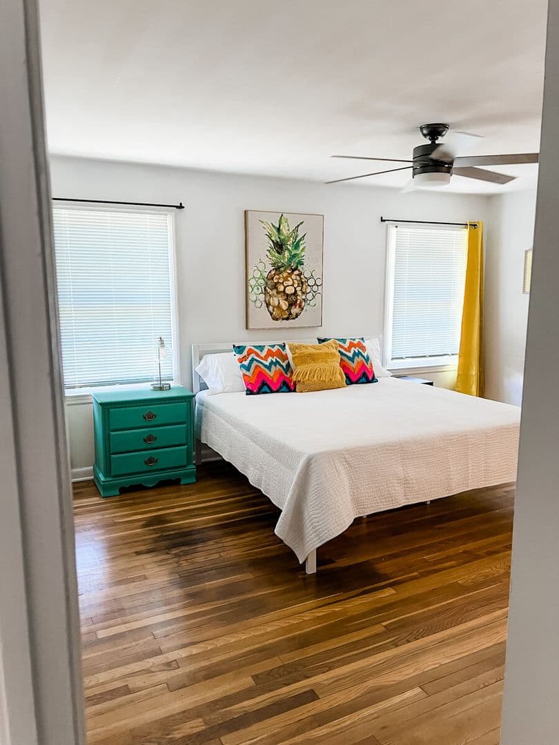 Savannah Apartment: 23 Berkley Pl - 23 Berkley Unit 4