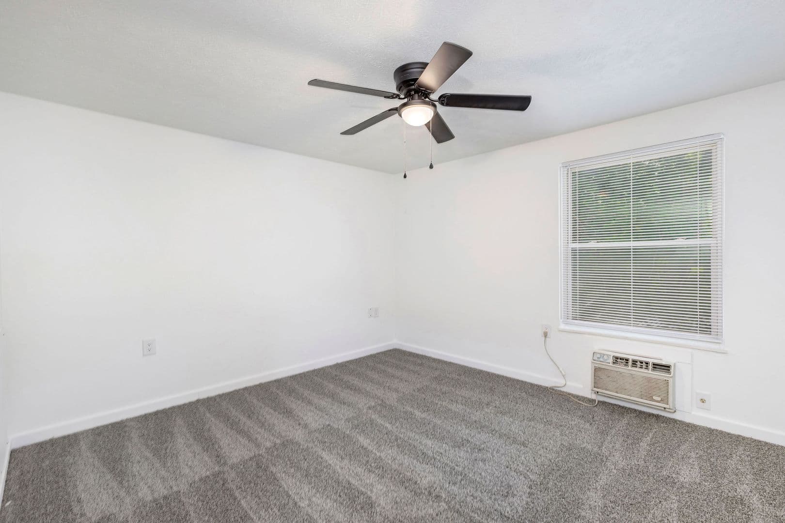FAIRBORN Apartment: 281-311  Orville Street