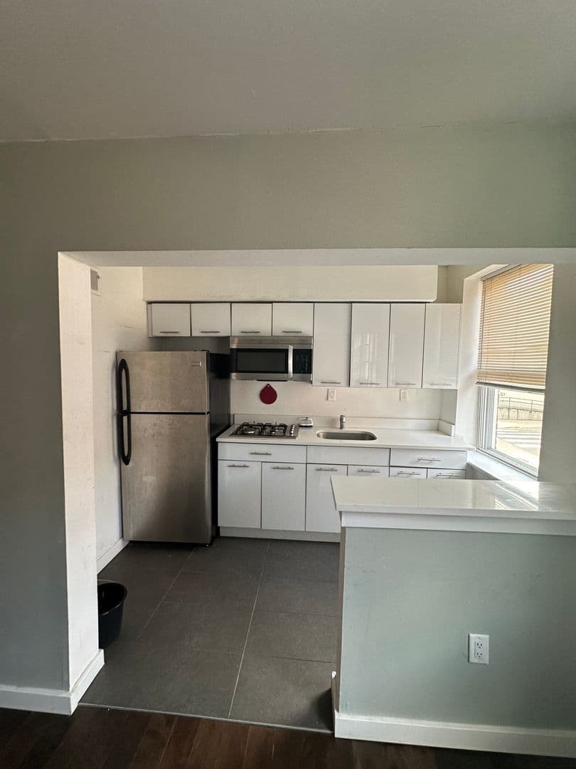 Philadelphia Apartment: 1428 W Master St.