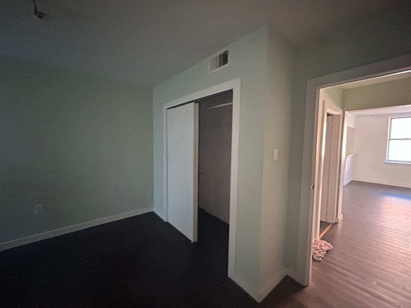 Philadelphia Apartment: 1428 W Master St.