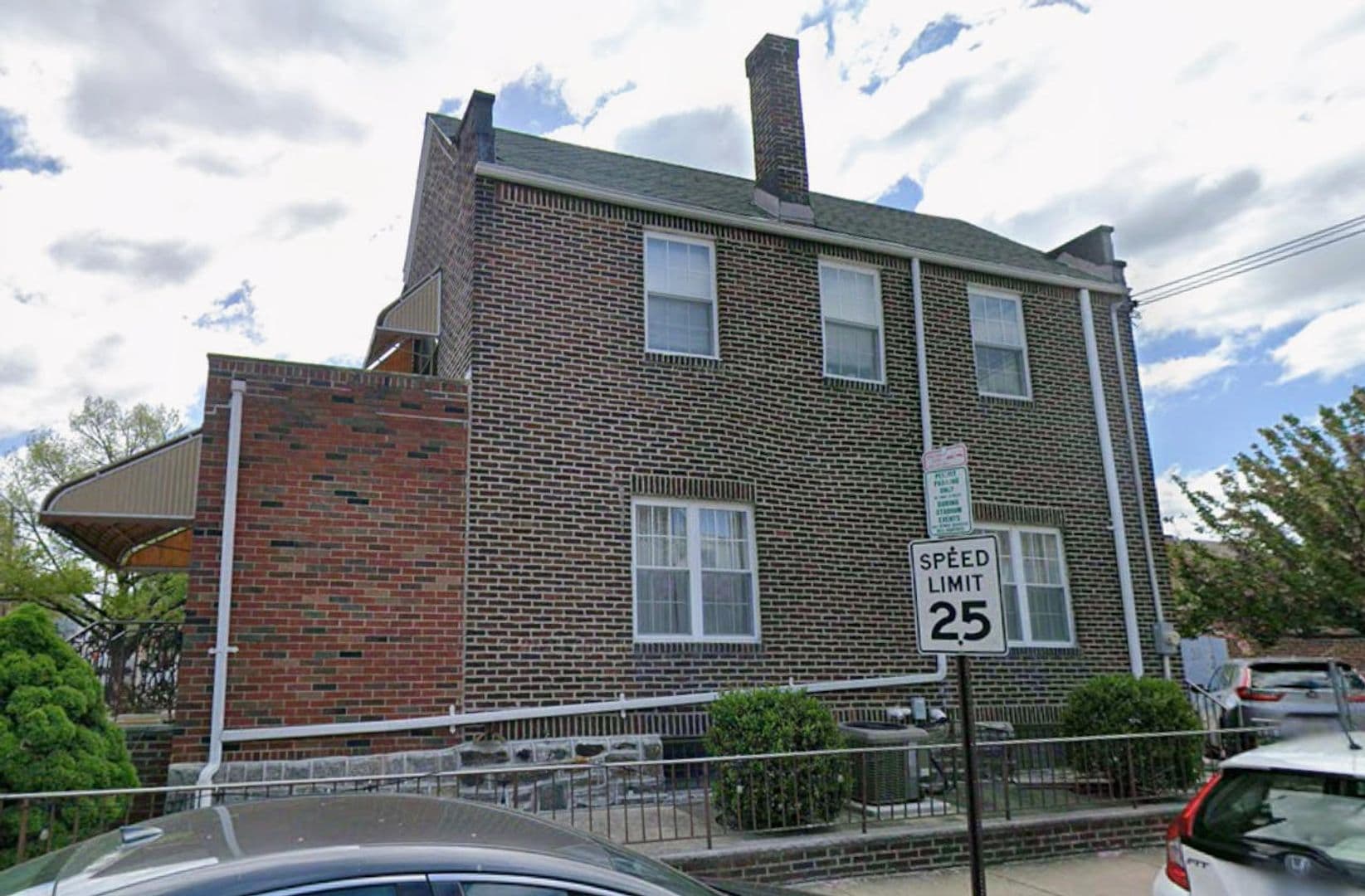Philadelphia House: 1212 JOHNSTON ST