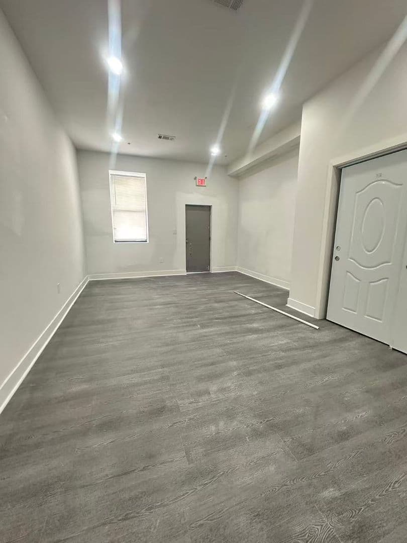 Philadelphia Apartment: 4629 Frankford Ave