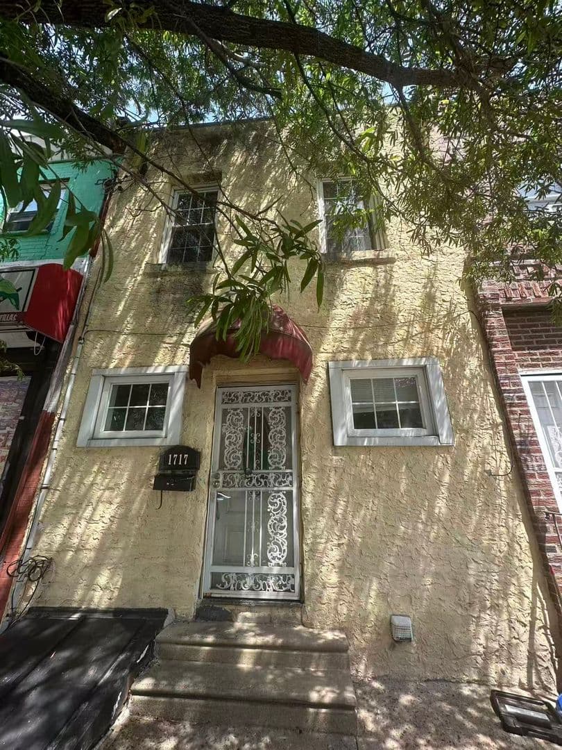Philadelphia House: 1717 s 7th st
