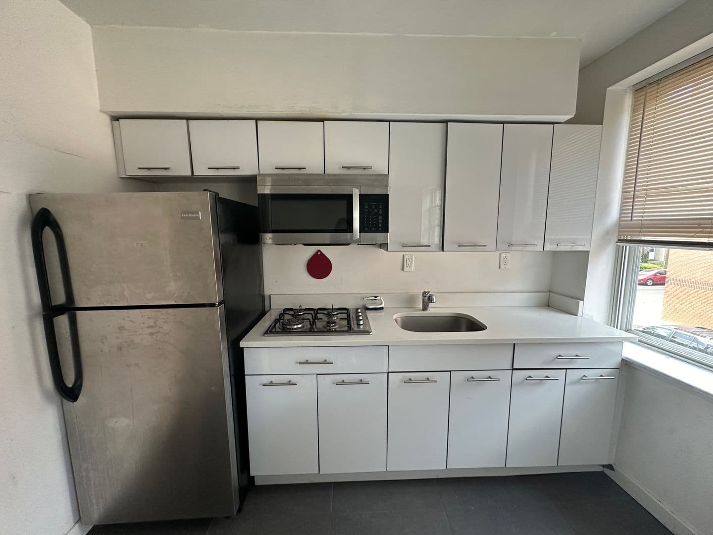 Philadelphia Apartment: 1428 W Master St.