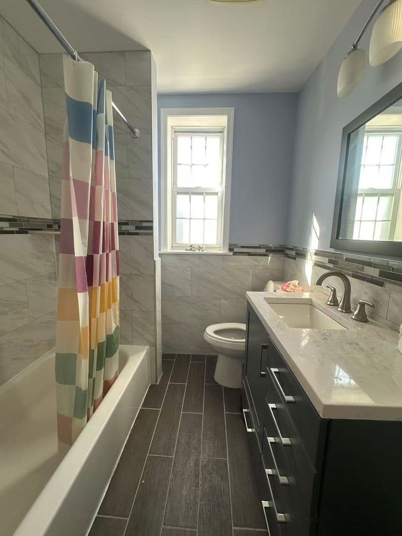 Philadelphia House: 1212 JOHNSTON ST