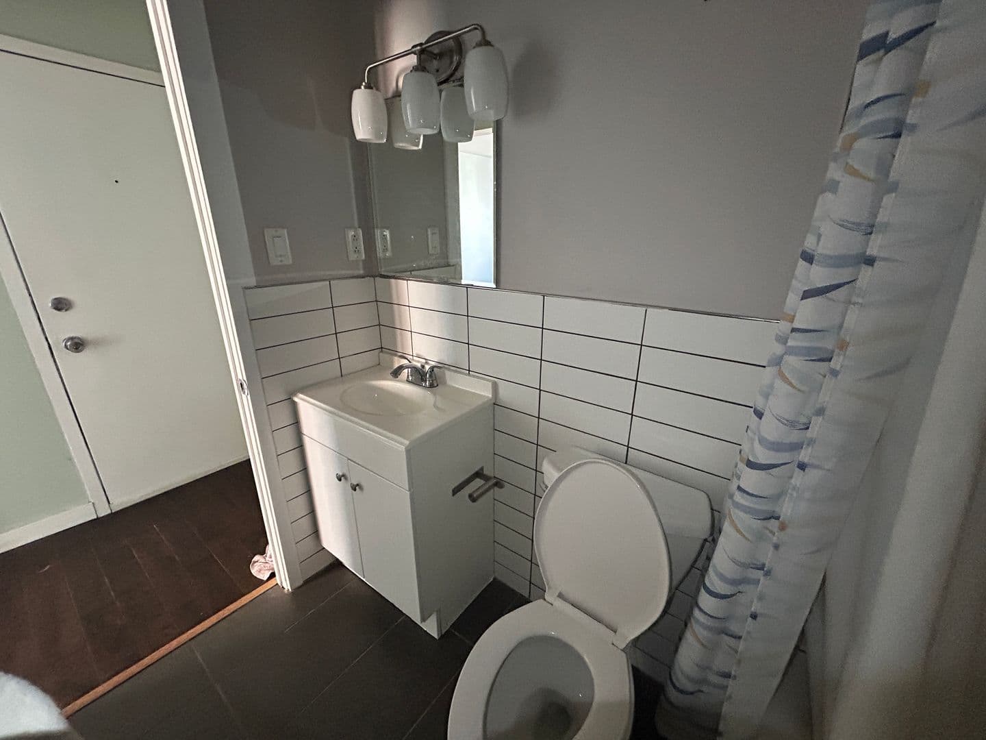 Philadelphia Apartment: 1428 W Master St.