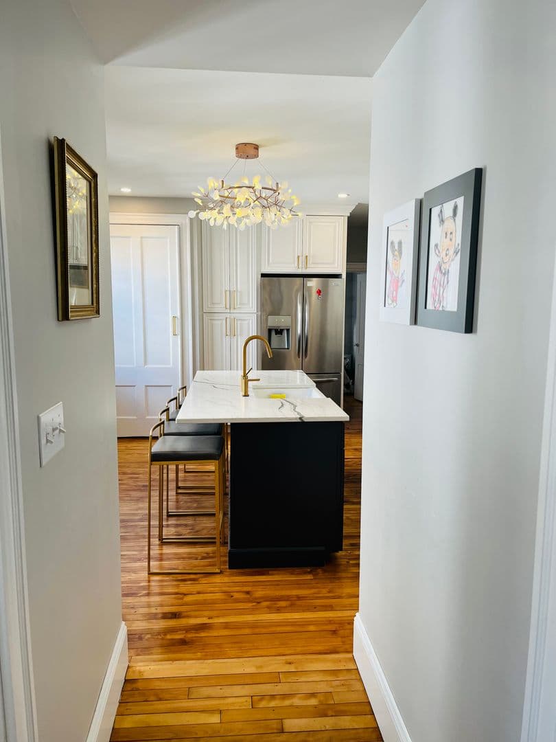 Portland Apartment: 36 Spruce St.