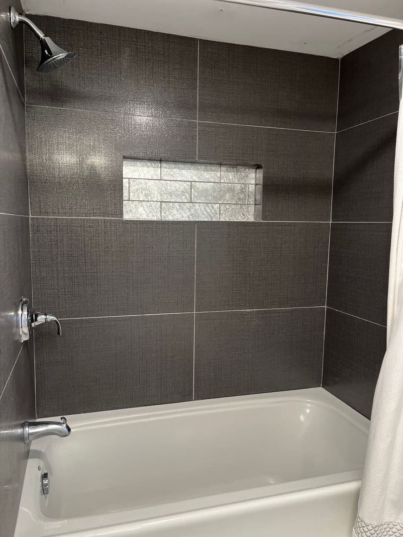 Portland Apartment: 36 Spruce St.