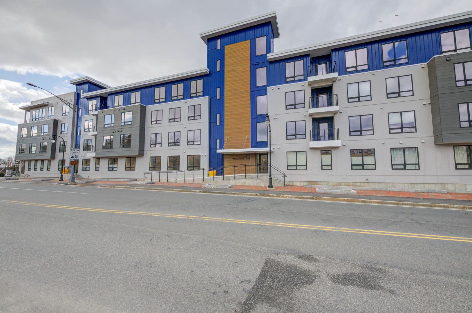 Portland Townhome: 218 Washington Avenue