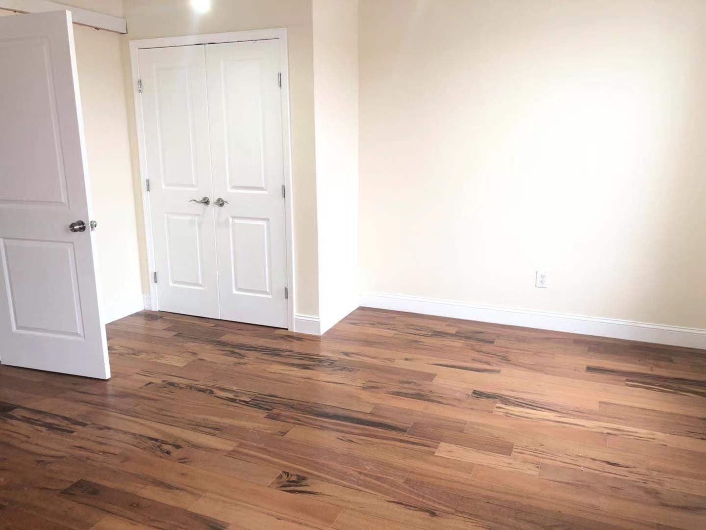 PHILADELPHIA Apartment: 1637 S BROAD ST