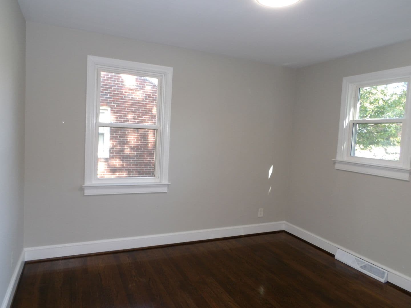 Colonial Heights House: 506 James Avenue