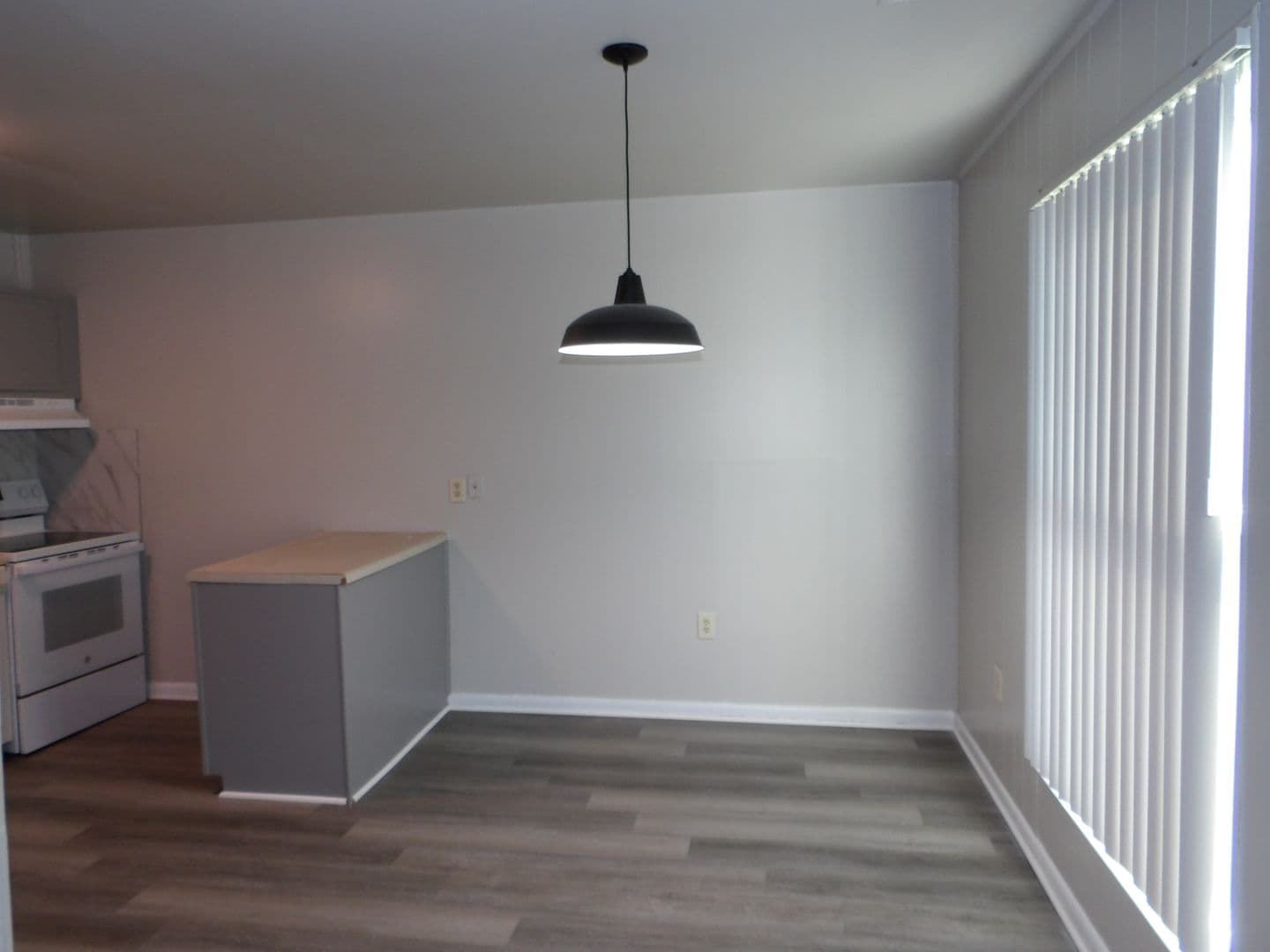 Petersburg Apartment: 2711 S. Crater Road