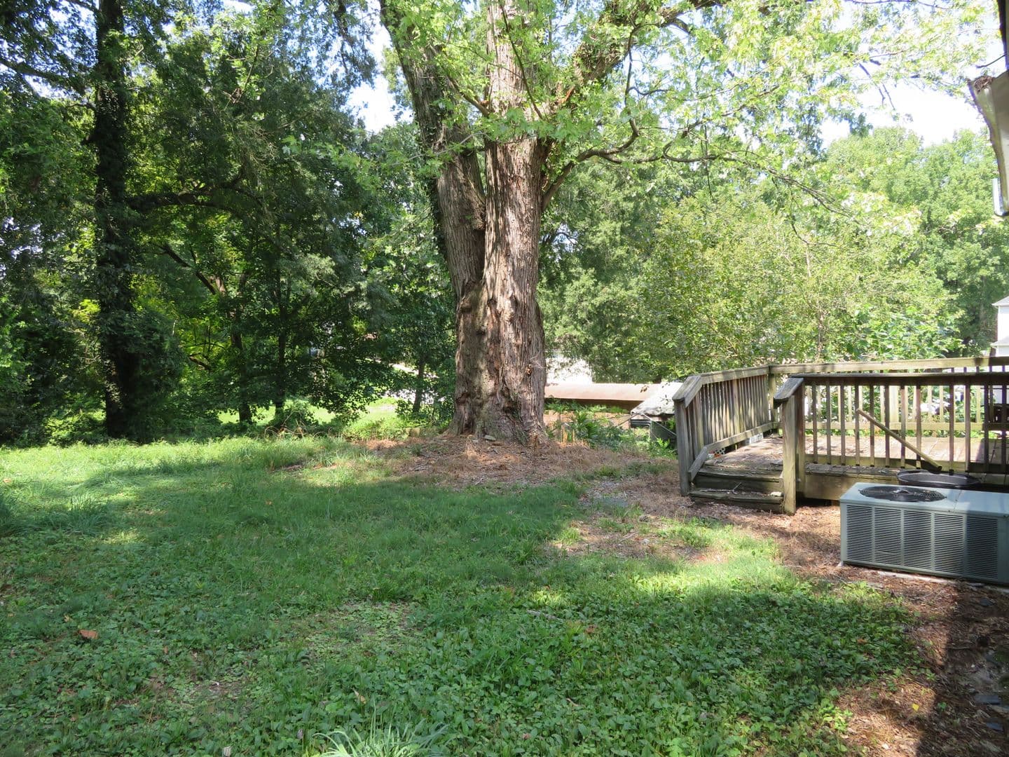 Petersburg House: 1762 Matoax Avenue