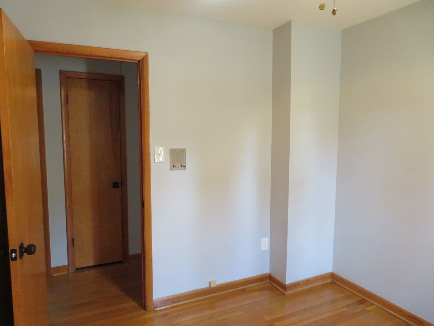Colonial Heights House: 412 Macauthur Avenue