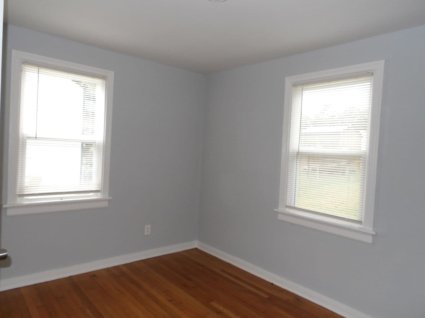 Richmond House: 4705 Caldwell Avenue