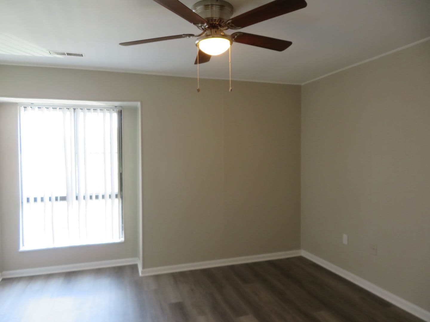 Petersburg Apartment: 2711 S. Crater Road