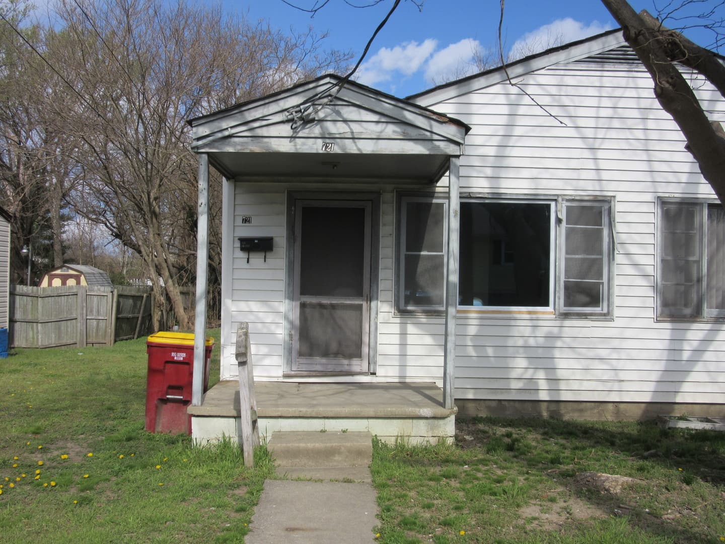 Petersburg House: 721 Miller Street