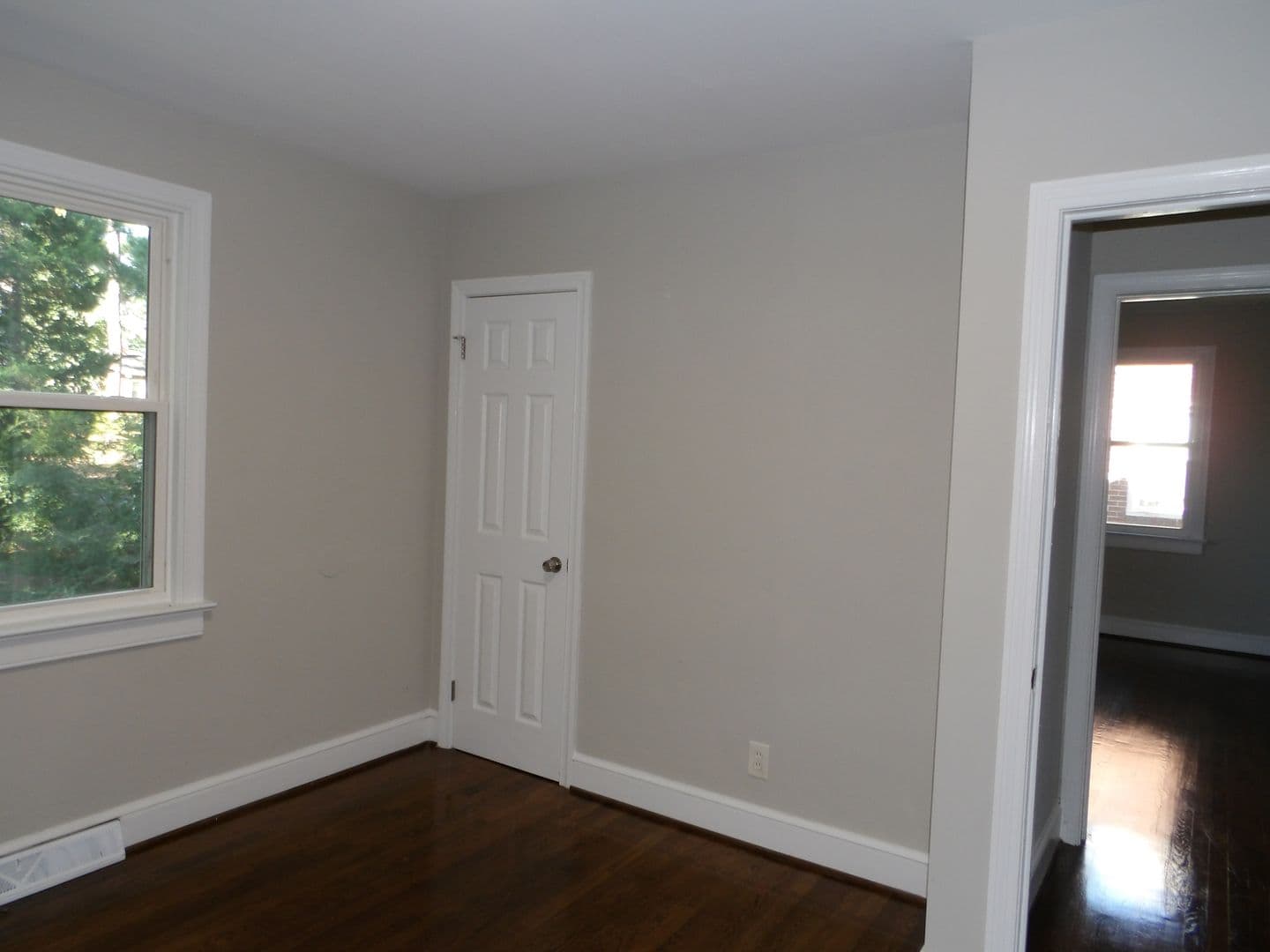 Colonial Heights House: 506 James Avenue