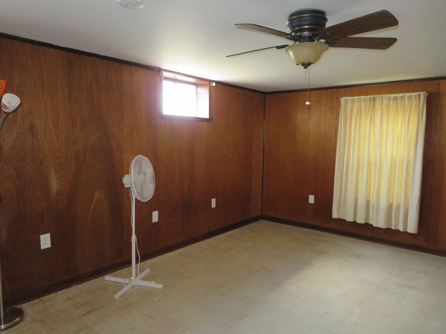 Colonial Heights House: 412 Macauthur Avenue