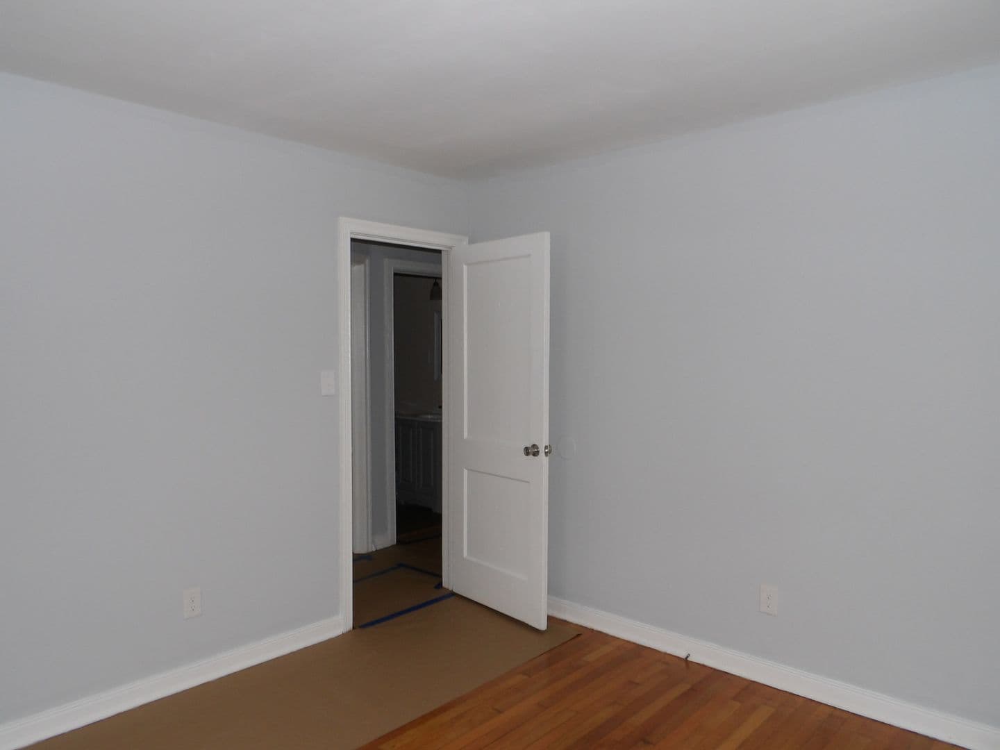 Richmond House: 4705 Caldwell Avenue