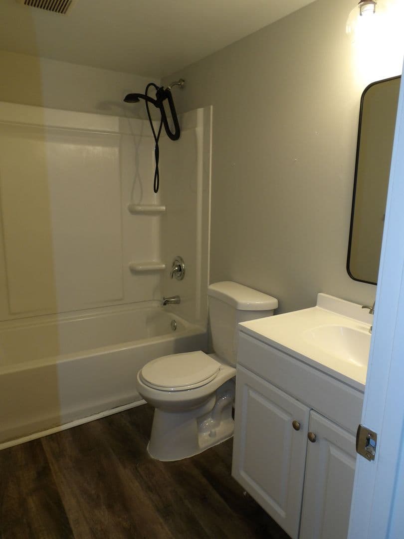Colonial Heights House: 506 James Avenue