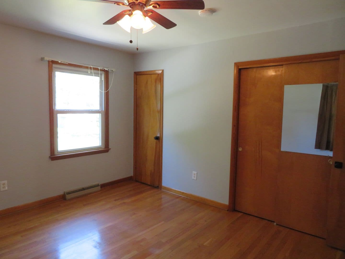 Colonial Heights House: 412 Macauthur Avenue