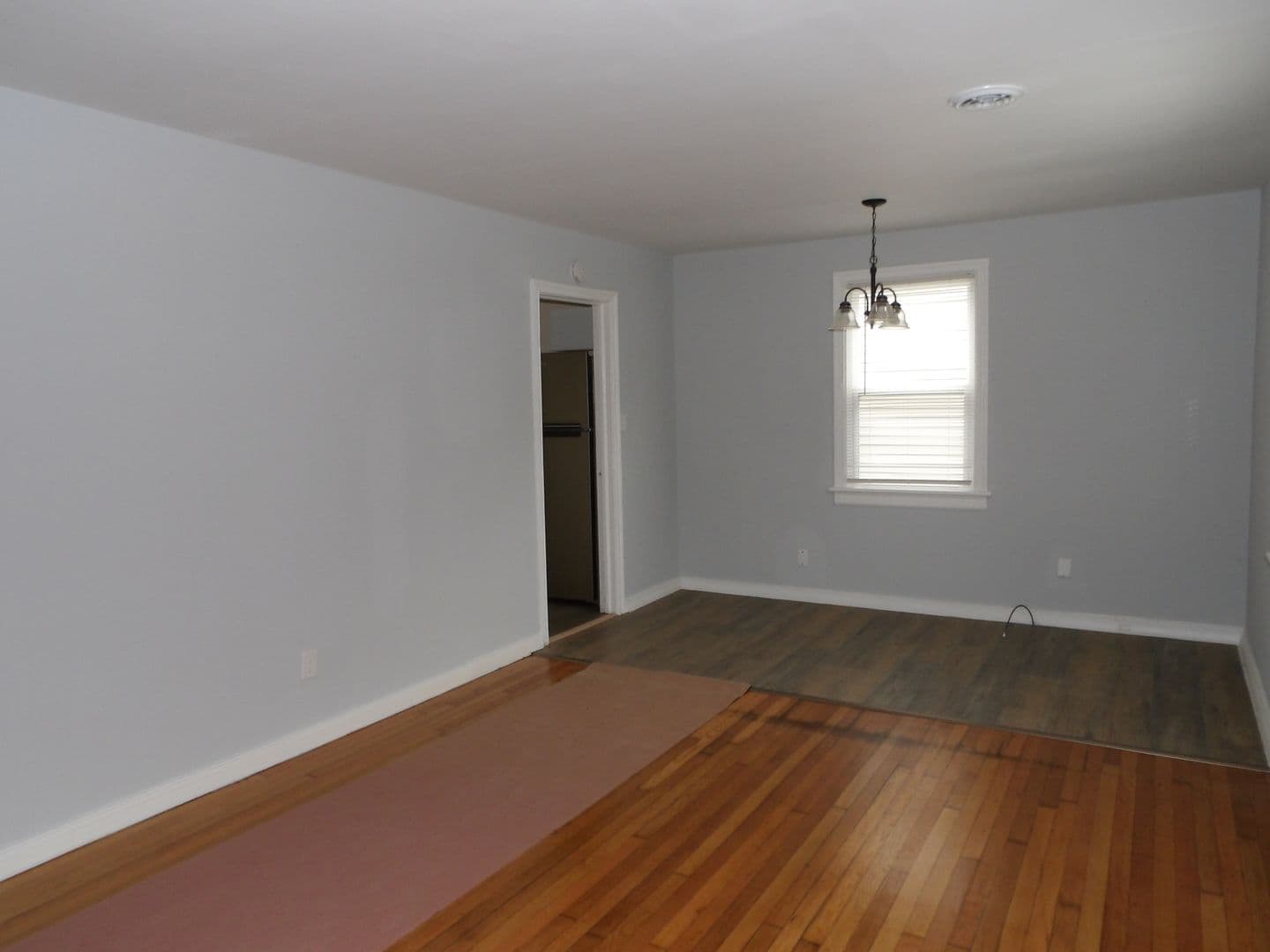 Richmond House: 4705 Caldwell Avenue