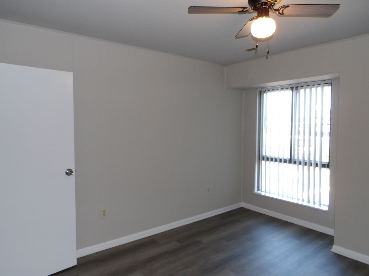 Petersburg Apartment: 2711 S. Crater Road