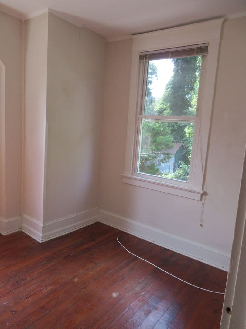Petersburg House: 1762 Matoax Avenue