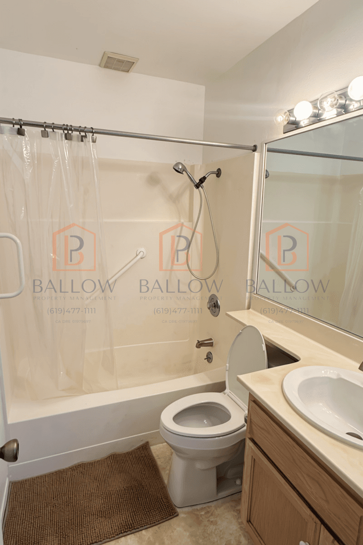 San Diego Apartment: 3991 Crown Point Dr Unit 116